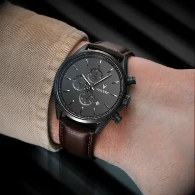 Stylish leather watch