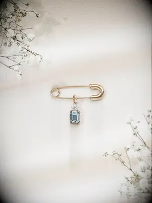 Heart bouquet charm maid of honor gift for bride