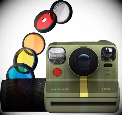 Instant polaroid camera birthday gift idea for boyfriends 21st