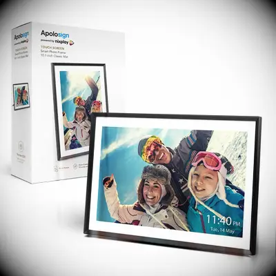 Digital photo frames