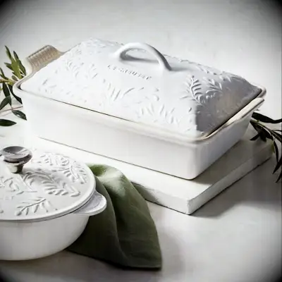 Le Creuset casserole dish mother-of-the-groom bridal shower gift