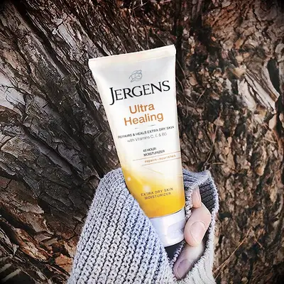 Moisturizing hand lotion from Amazon fall wedding favor