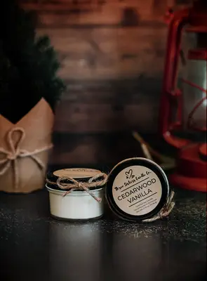 Rustic fall-scented candles fall wedding favor