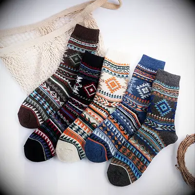 Unisex knit socks fall wedidng favor