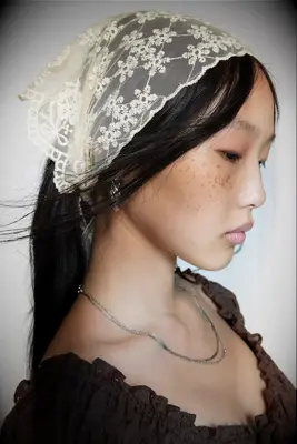 Lace headscarf 13th anniversary gift