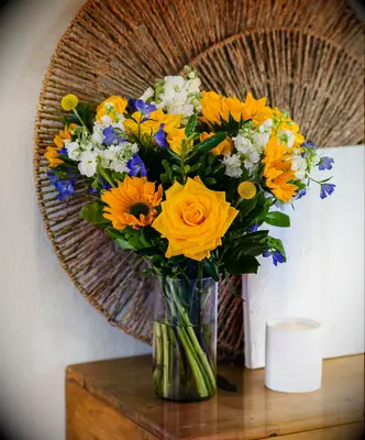 BloomsyBox flower delivery Valentine