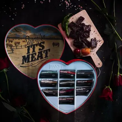 Heart-shaped beef jerky box Valentine