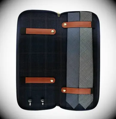 Travel Tie Case for the best groomsmen gifts