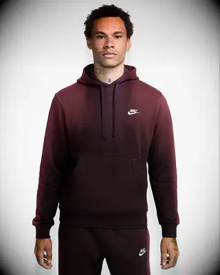 Best groomsmen gift ideas with a Nike sweatshirt