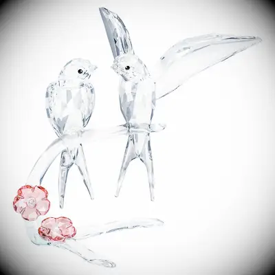 Beautiful crystal bird figures