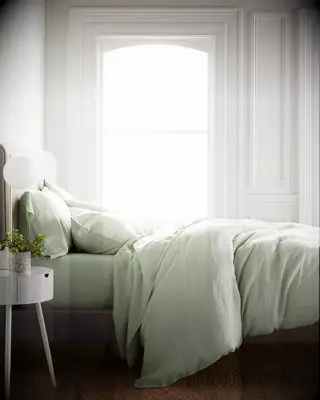 Green bed linens