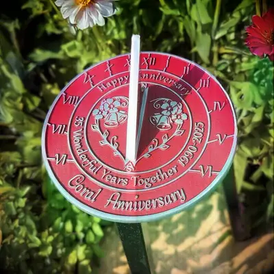 Coral sundial