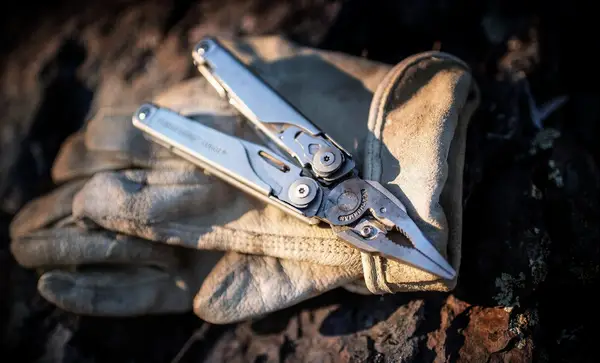 Large multi-tool steel anniversary gift
