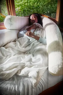 Body pillow long-distance relationship gift