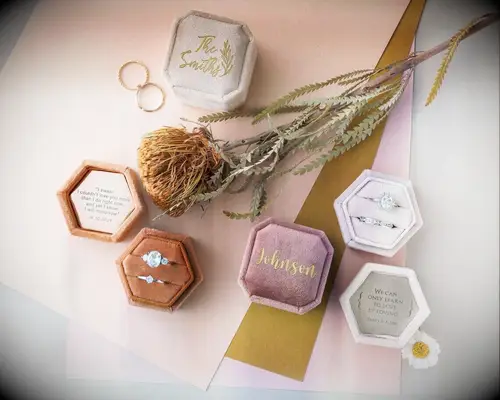 Ring box gift from mother to bride