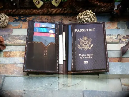 Leather wallet gift idea for 32nd anniversary. 