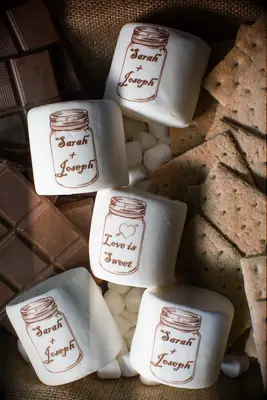 Printed marshmallow edible wedding favors
