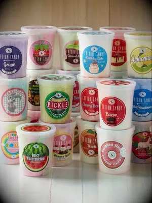 Cotton candy edible wedding favors