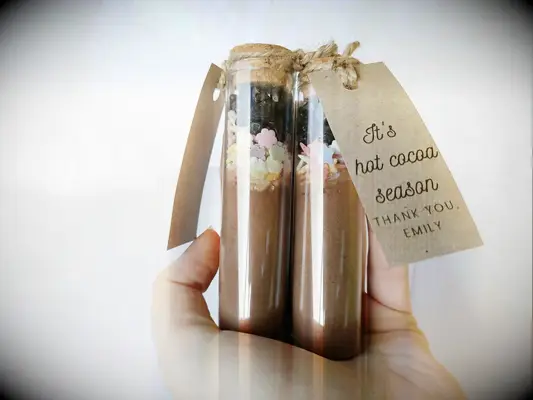 Hot chocolate test tube wedding favors