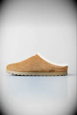 Brown Alo Yoga leather slipper