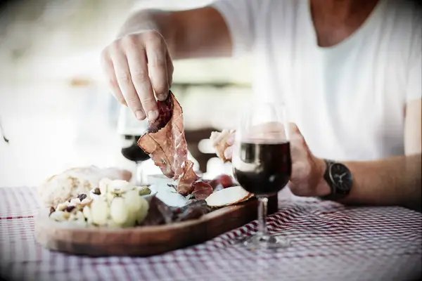 Surprise picnic gift