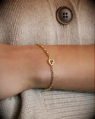 Heart gold bracelet