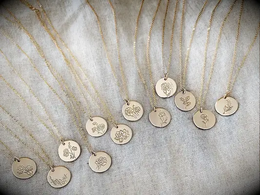 Birth month flower necklace mother-in-law gift
