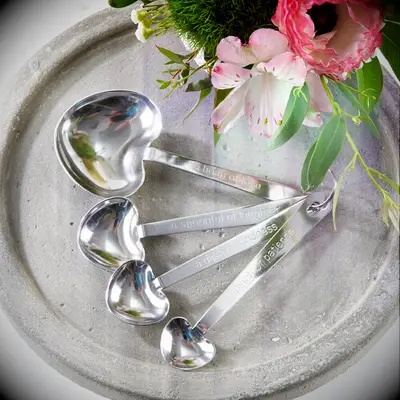 Heart-shaped wedding favors