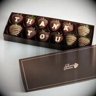 Chocolate-covered strawberries thank you gift