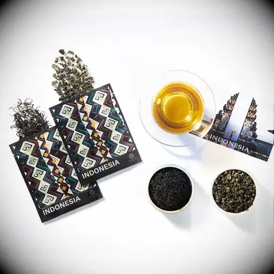 Gourmet loose leaf tea subscription with tasting notes thank-you gift