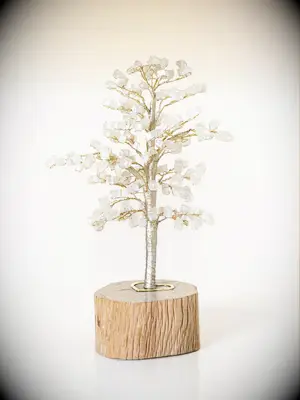 Sentimental tree keepsake with pearl leaves unique 30-year anniversary gift