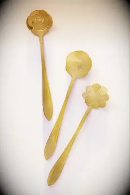 Floral teaspoons