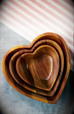 Wooden heart shaped bowls