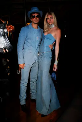 Devon Windsor and Jonathan Barbara as 2000s Britney Spears and Justin Timberlake