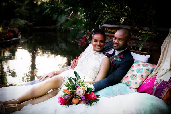 In der Liebe von Mekia Cox und Britt Leach