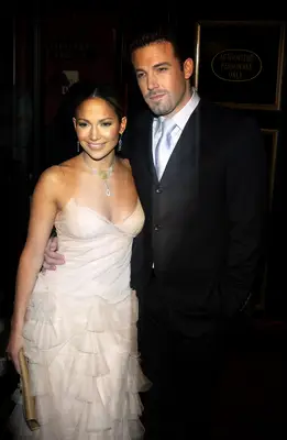 jennifer lopez ben affleck at the maid in manhattan premiere