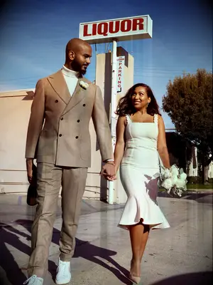 melanie fiona outside elopement wedding shoot