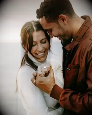 Becca Kufrin and Thomas Jacbos