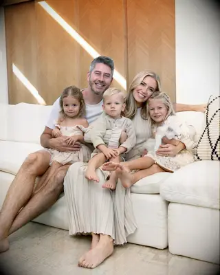 Lauren and Arie with their three children
