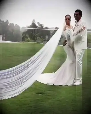 Beyoncé and Jay-Z wedding vow renewal photo