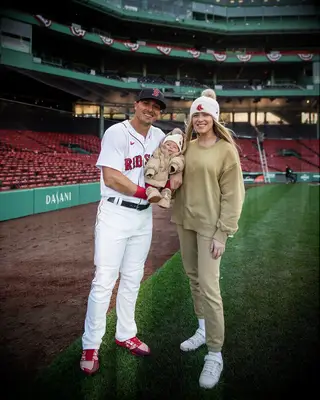 Kike and Mariana with their baby