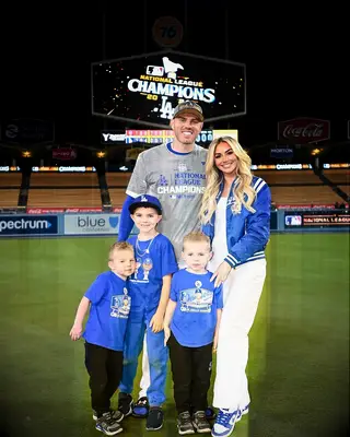 Freddie and Chelsea Freeman with their sons