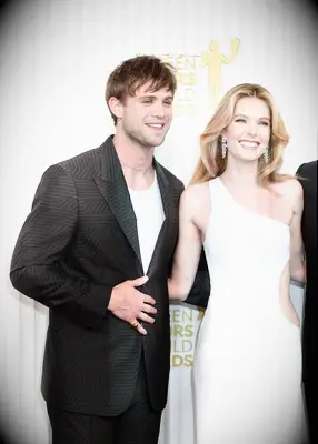 Meghann Fahy and Leo Woodall at the 29th Annual Screen Actors Guild Awards