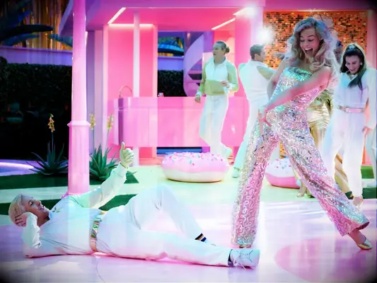 Les meilleurs costumes de couple Barbie et Ken, inspirés par le film