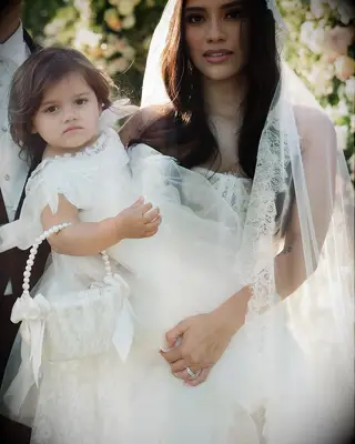 Kirstin Maldonado and child Elianna on wedding day