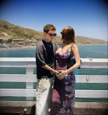 Francesca Farago with baby bump and Jessie Sullivan