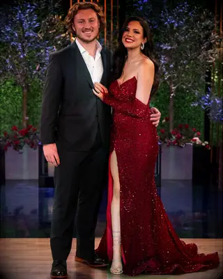 Amy and Johnny from Love Is Blind