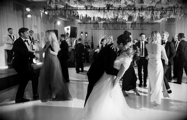 Val Chmerkovskiy and wife Jenna Johnson