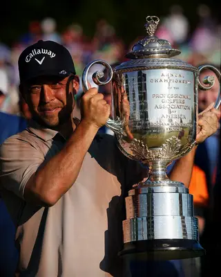 Lifting the championship cup