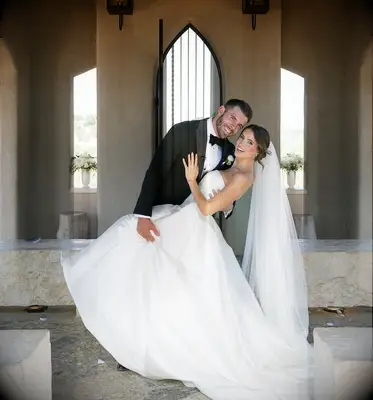 Zach Shallcross and Kaity Biggar wedding photo